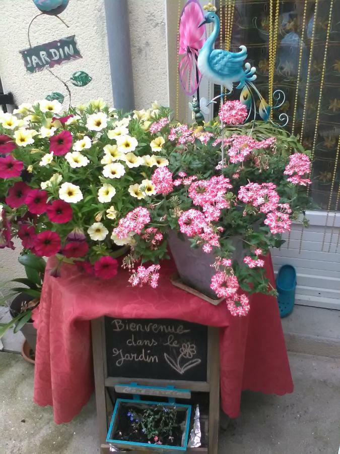 Le Parisien 호텔 생트 외부 사진